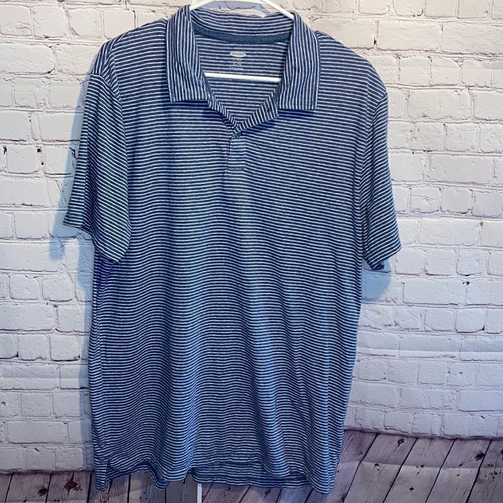 Old Navy short sleeve polo